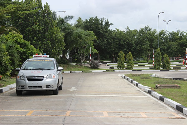 Hình ảnh trung tâm 2